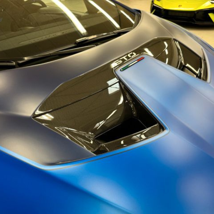 Lamborghini Huracán Evo STO 2024