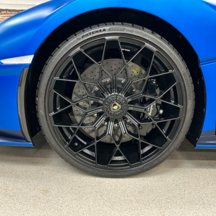 Lamborghini Huracán Evo STO 2024