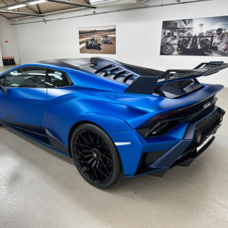 Lamborghini Huracán Evo STO 2024